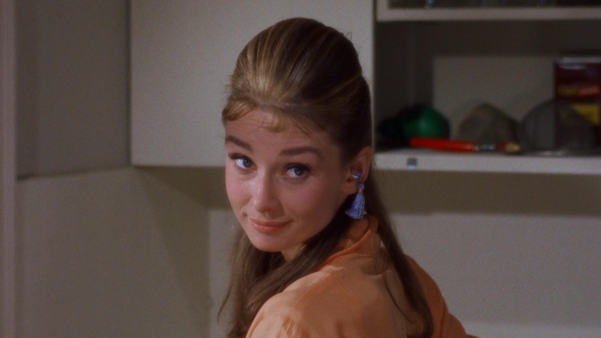 audrey_hepburn_a_breakfast_at_tiffanys