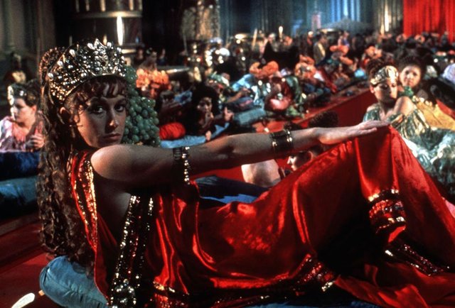 Helen Mirren - Caligola - projectnerd,it