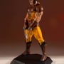 gentle-giant-wolverine-collectors-statue-003