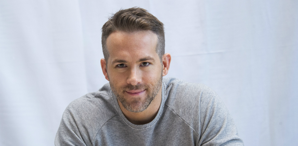 stoned alone ryan reynolds projectnerd.it