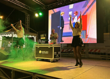 DJ Shiru alla console